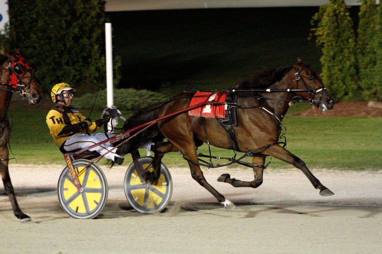 Henry and McIntosh combine for Grassroots double