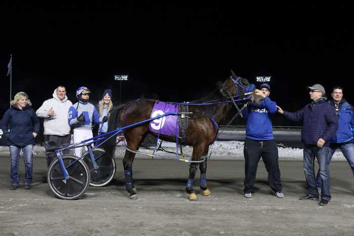 Big rallies in Snowshoe and Blizzard finals
