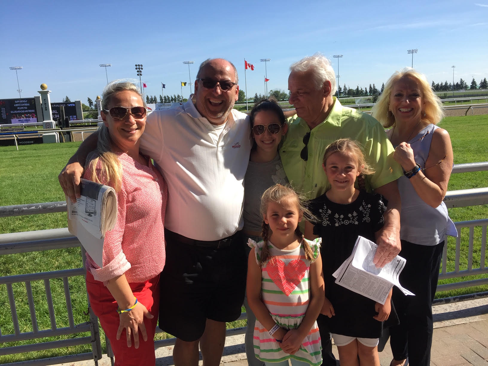 Former NHLer Robitaille Looks To Net Thoroughbred Wins 