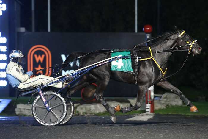 Grand Slam for Christoforou